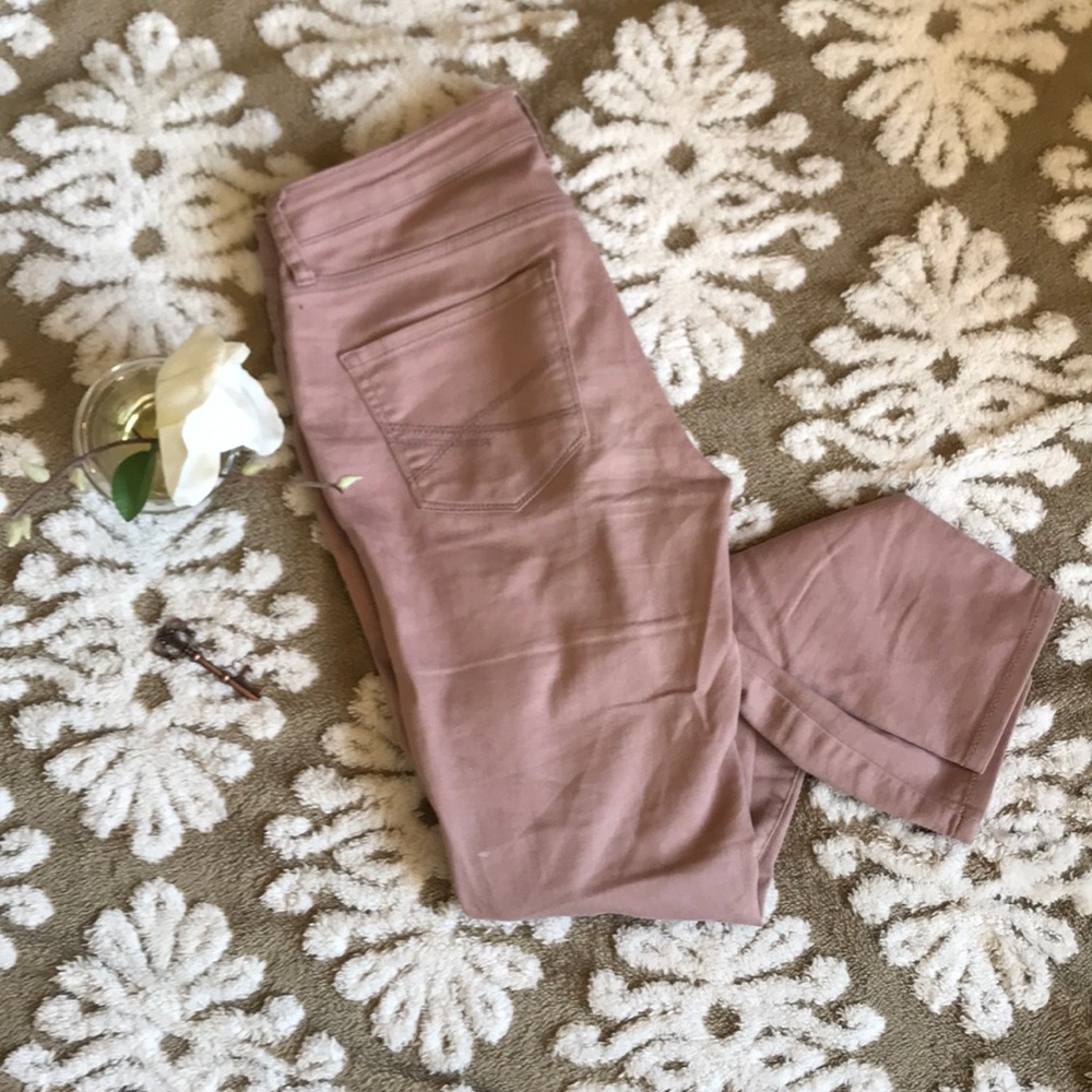 ADORABLE Aeropostale dusty pink high waisted jeans